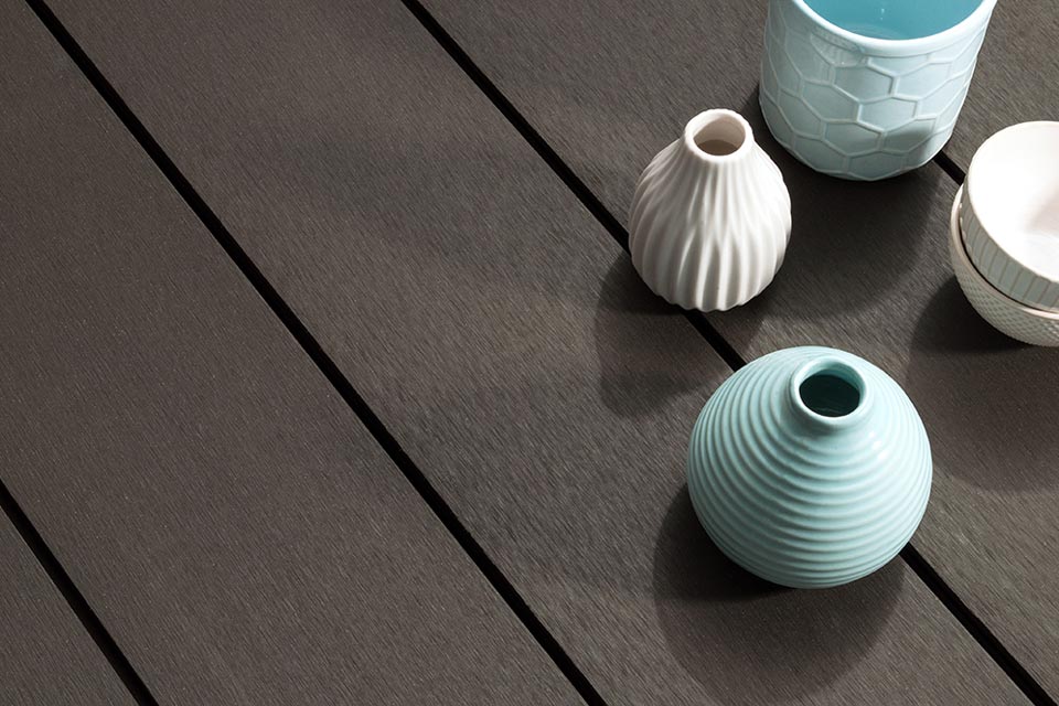 BPC Terrassendiele New Design Ebony glatt